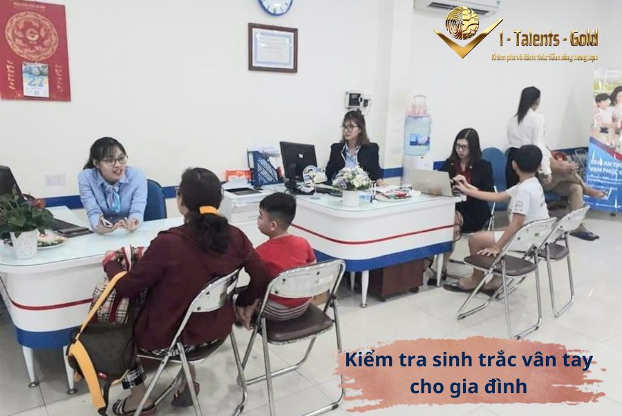kiểm tra sinh trắc vân tay cho bé