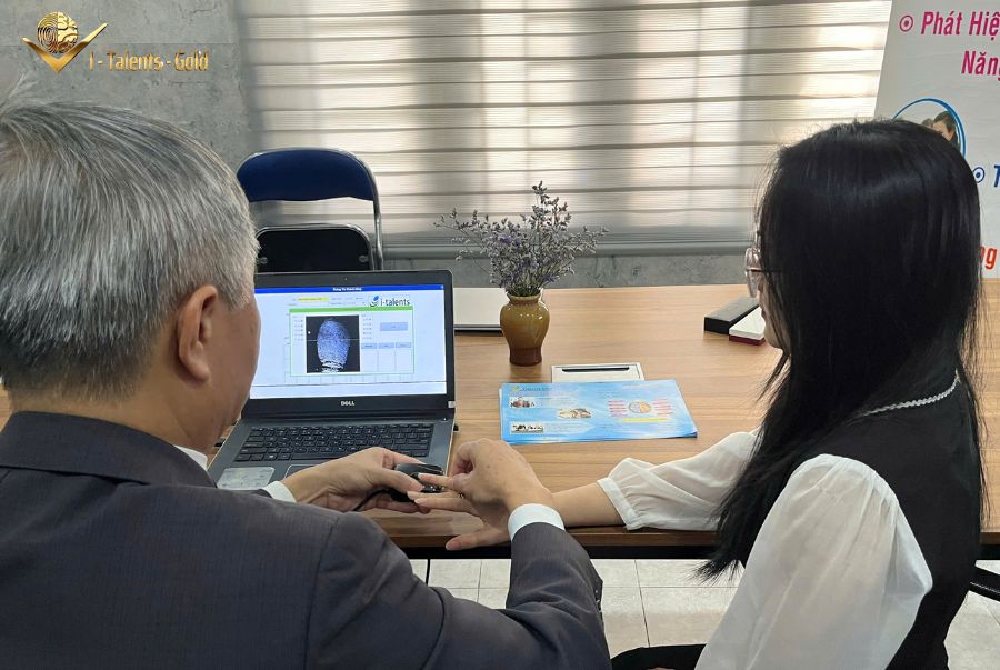 xem sinh trắc vân tay tại i talents gold