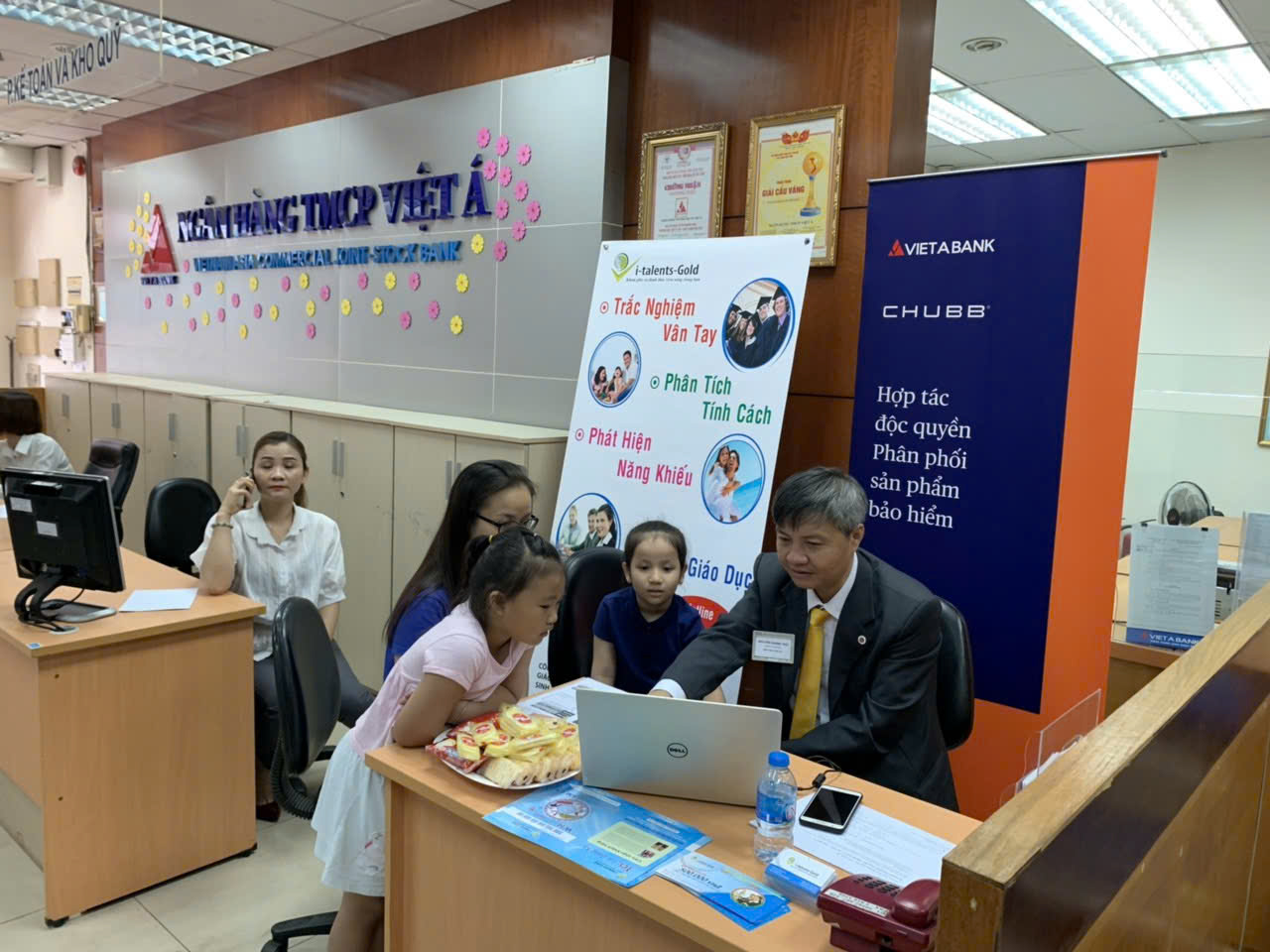 xem-sinh-trac-van-tay-i-talents-gold