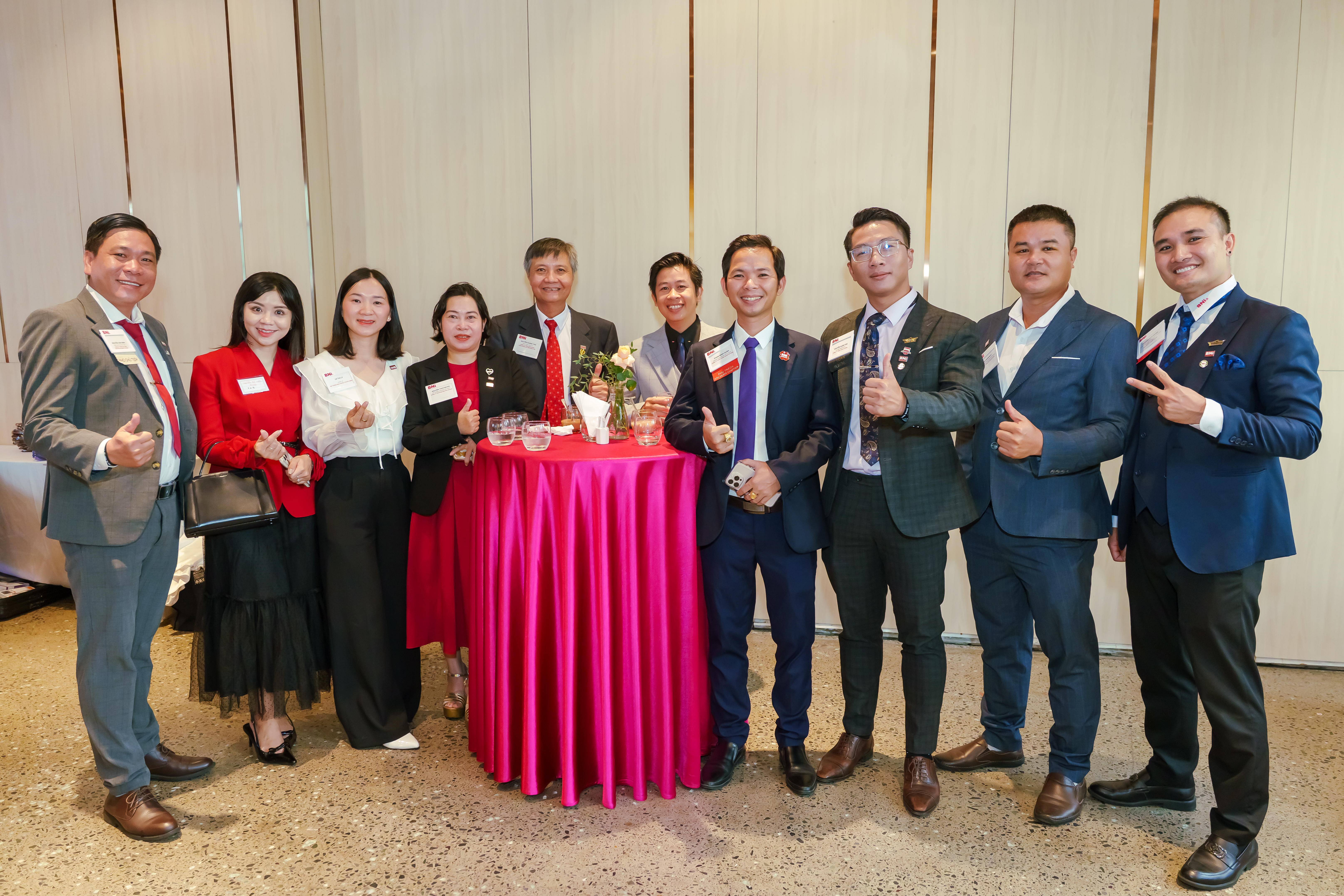 Đối tác