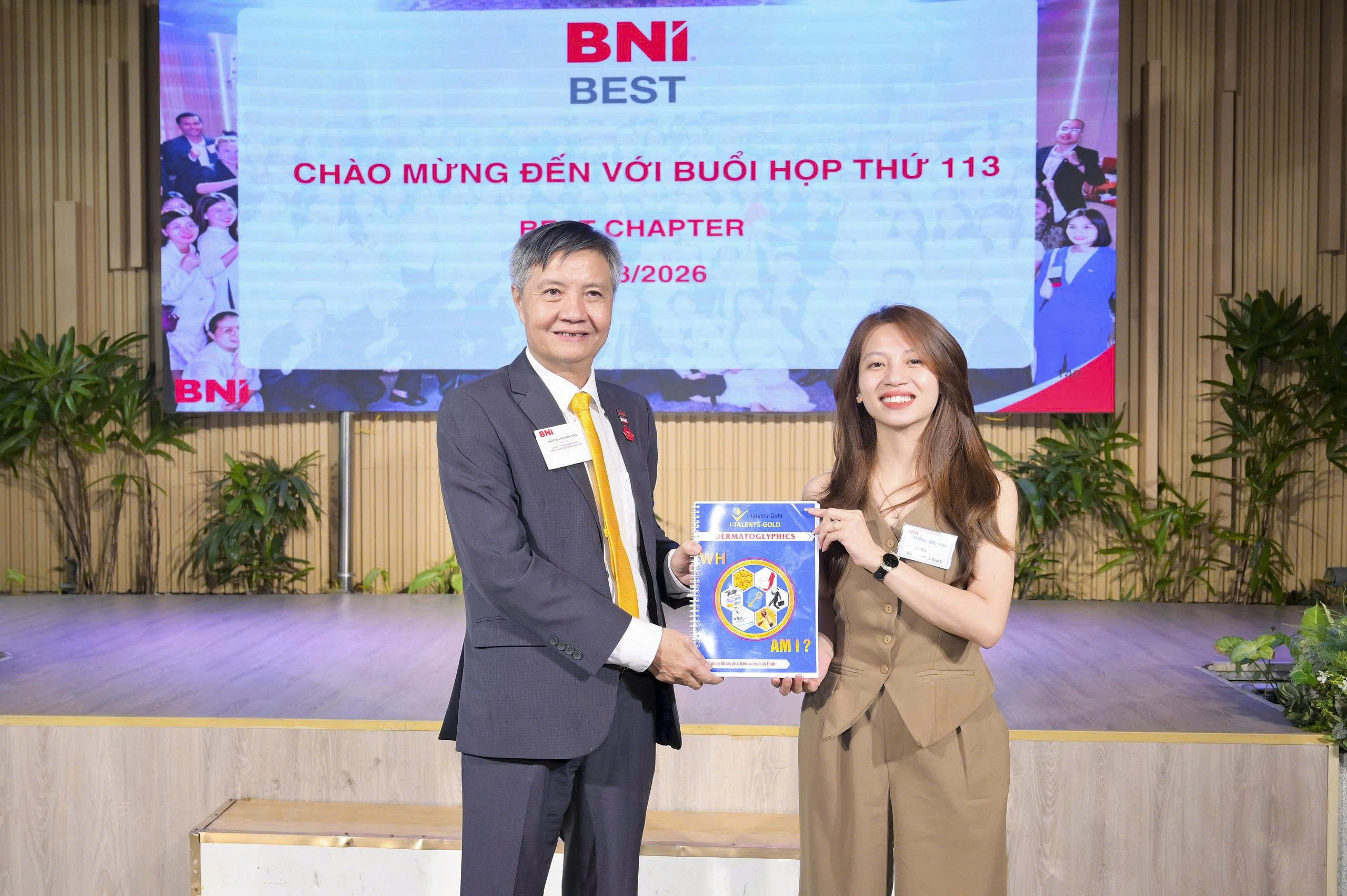 Đối tác
